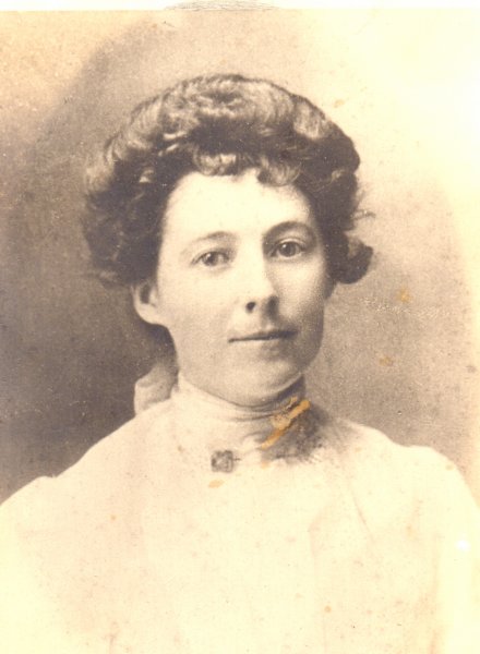 beretha_barker_elizas_mom.jpg