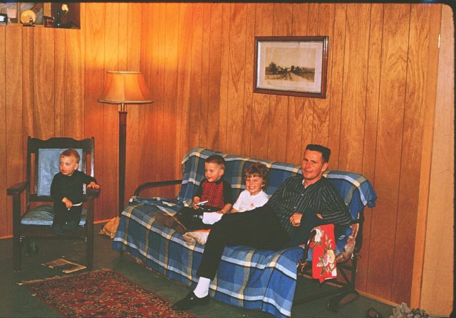 xmasinnsjamierobbjanicecarl.jpg