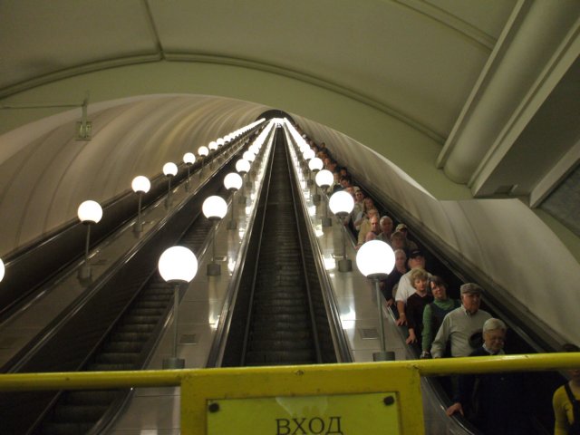 moscowsubway.jpg