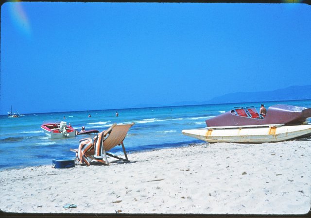 majoricabeach2honeymoon3.jpg