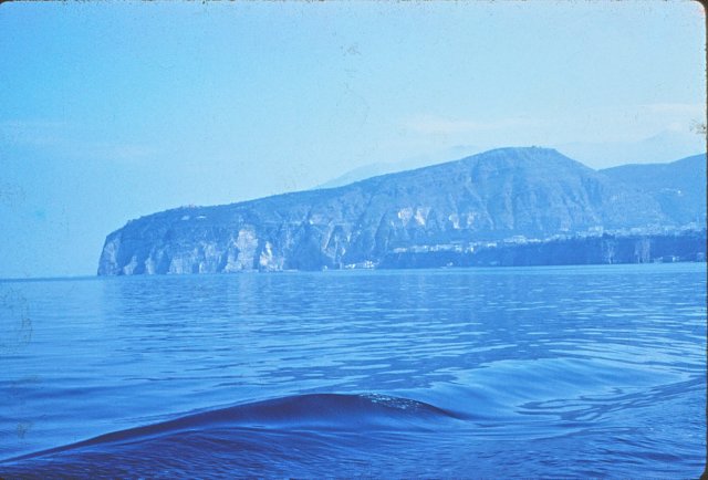 bethstiptoitalycapri.jpg